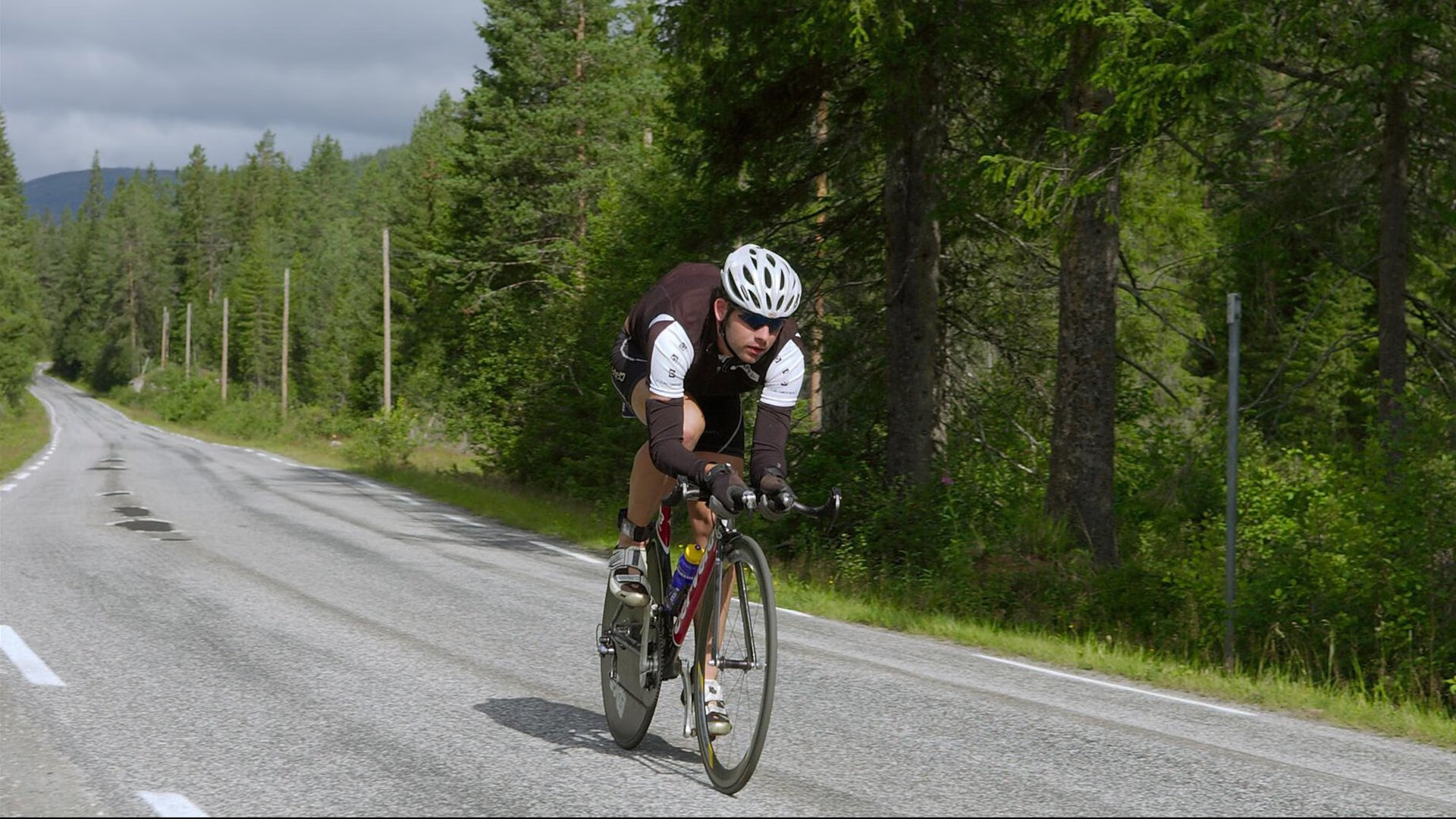 JIU YOU GAME-奥运备战引入沙地训练模拟环境适应力